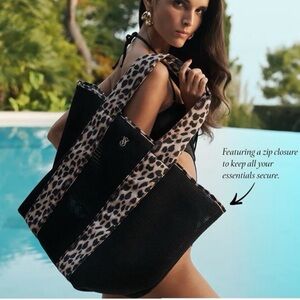 Large Leopard tote